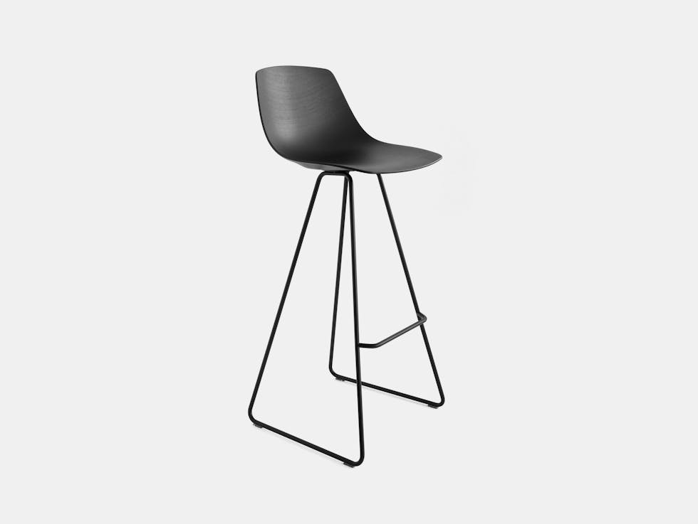 Lapalma Miunn Stool black open pore Karri Monni