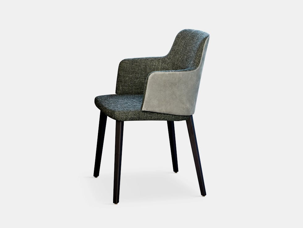 Montis Back Me Up Armchair Black Legs Arian Brekveld