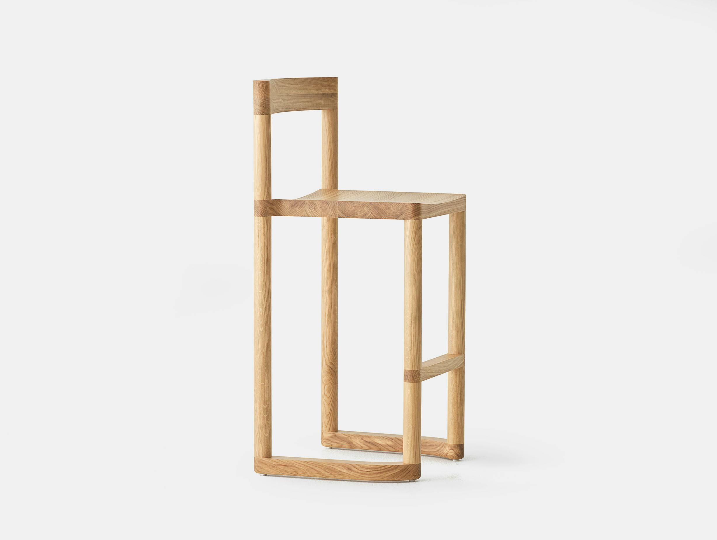 Resident pier bar stool oak 2